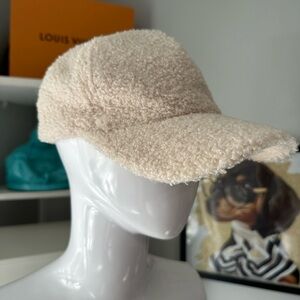 Cream Textured Cap Sherpa